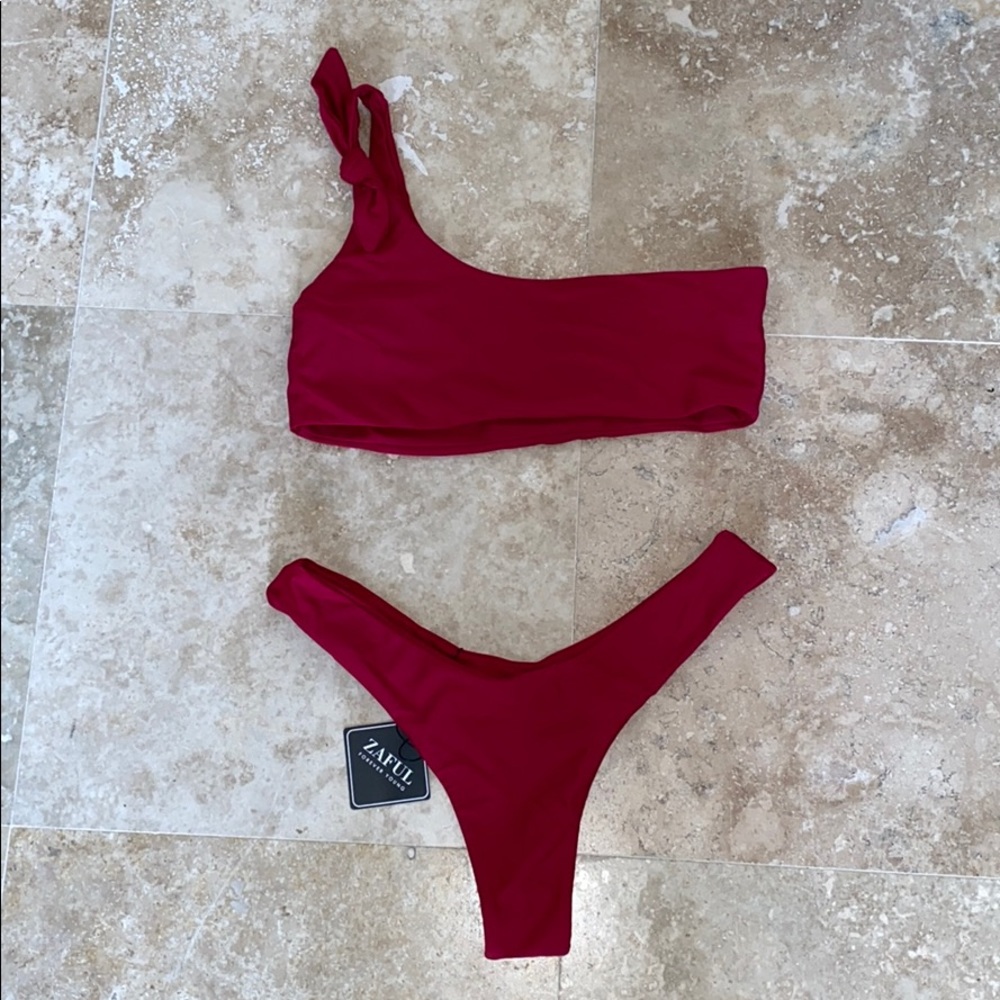 NWT Zaful Wine Colored Bikini